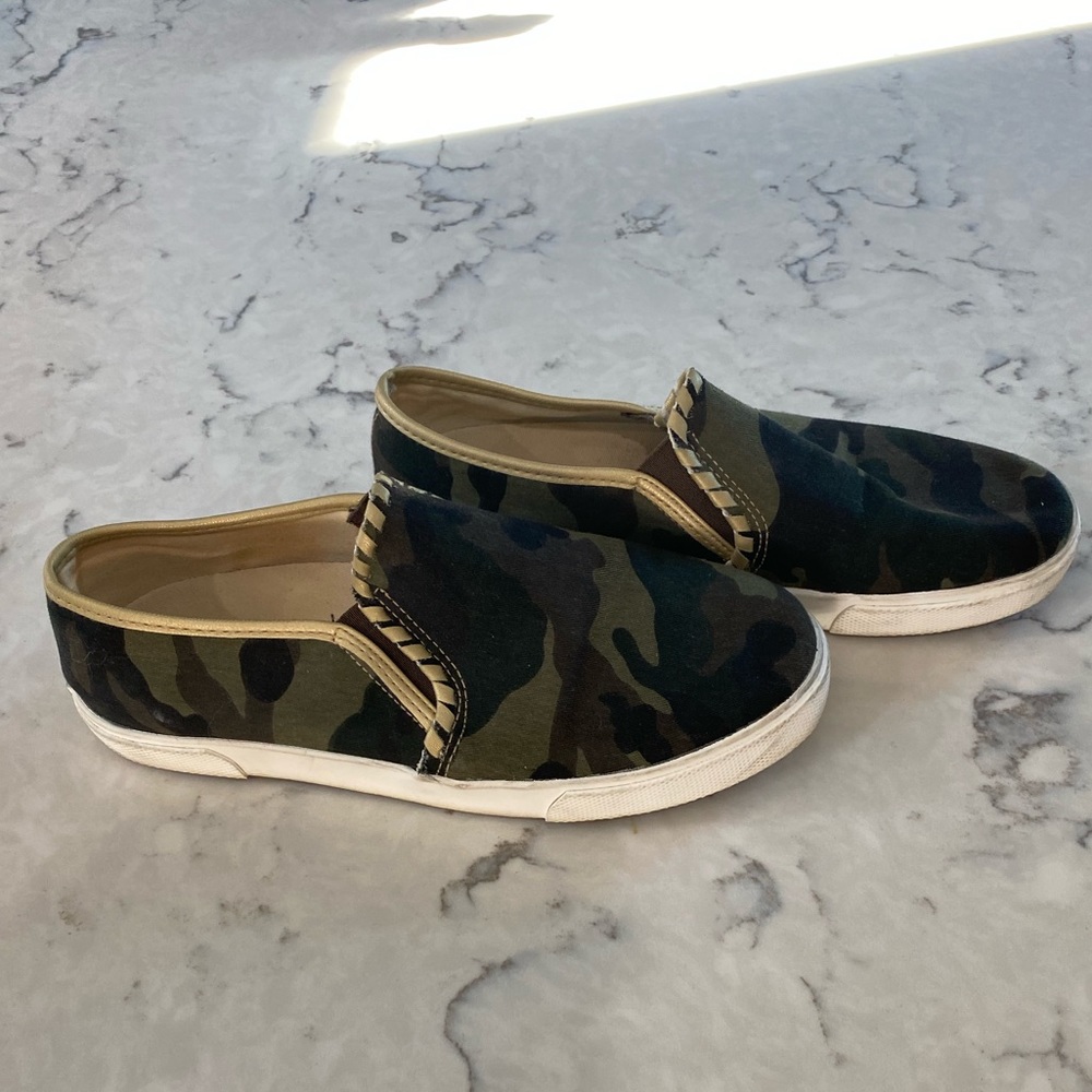 Jack Rogers mckay slip on army shoes